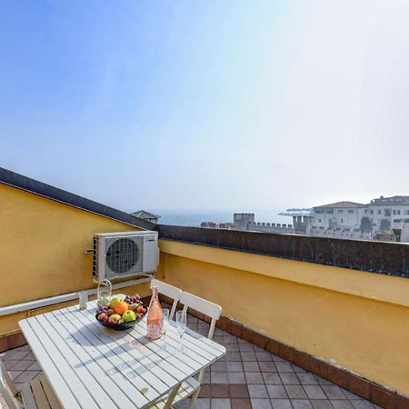 Sunset Apartment Home & Terrace Sirmione Exteriér fotografie