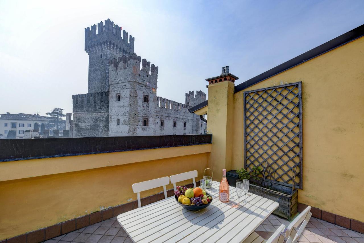 Sunset Apartment Home & Terrace Sirmione Exteriér fotografie