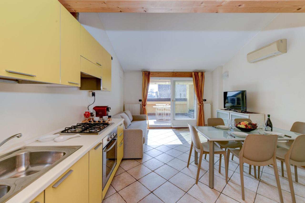 Sunset Apartment Home & Terrace Sirmione Exteriér fotografie
